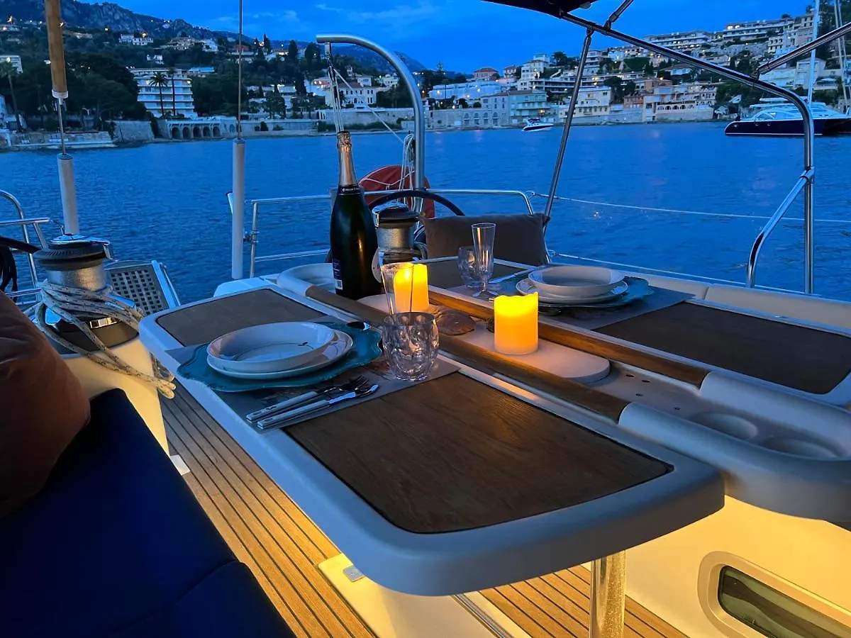 Botel La Vela Di Nello Hotel Sanremo