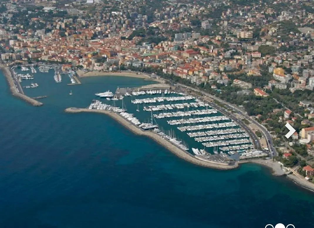 Botel La Vela Di Nello Hotel Sanremo
